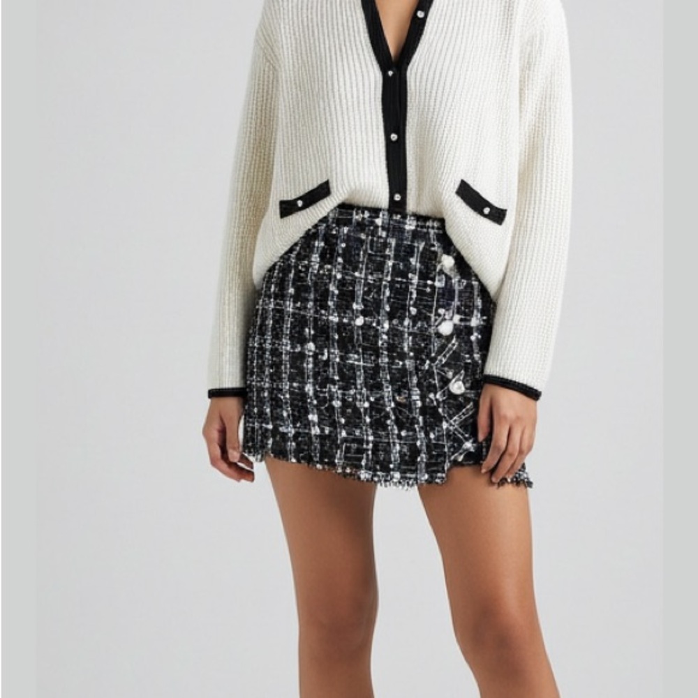 Jing Women's Black Chanel style Cardigan + plaid Skirt set - Picture 2 of 7